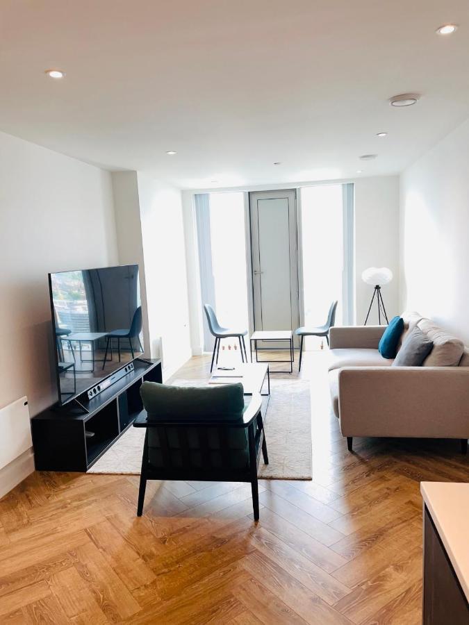 Luxury 2 Bedroom Apartment Manchester City Centre エクステリア 写真