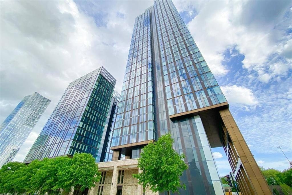 Luxury 2 Bedroom Apartment Manchester City Centre エクステリア 写真