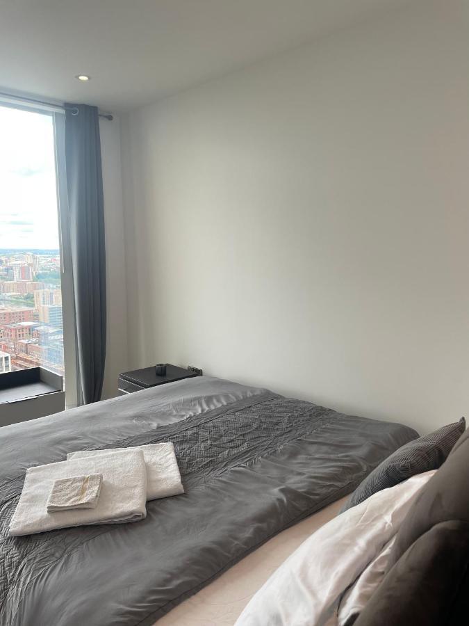 Luxury 2 Bedroom Apartment Manchester City Centre エクステリア 写真