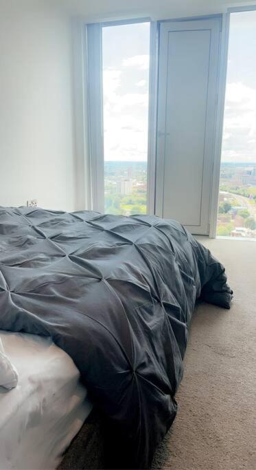 Luxury 2 Bedroom Apartment Manchester City Centre エクステリア 写真